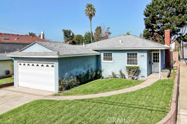 1761 5th Street, Manhattan Beach, California 90266, 3 Bedrooms Bedrooms, ,1 BathroomBathrooms,Residential,Sold,5th,S11147142