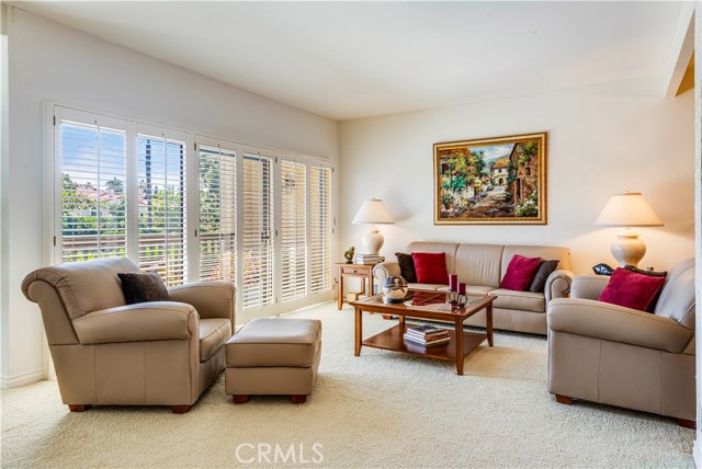 24 Sycamore Lane, Rolling Hills Estates, California 90274, 2 Bedrooms Bedrooms, ,3 BathroomsBathrooms,Residential,Sold,Sycamore,PV19180483