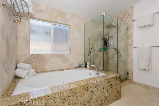 202 Irena Avenue, Redondo Beach, California 90277, 4 Bedrooms Bedrooms, ,3 BathroomsBathrooms,Residential,Sold,Irena,OC18171138