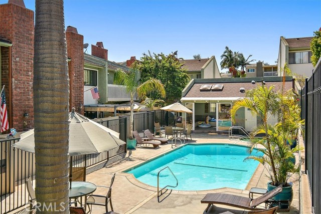 1405 Goodman Avenue, Redondo Beach, California 90278, 2 Bedrooms Bedrooms, ,2 BathroomsBathrooms,Residential,Sold,Goodman,SB19221927