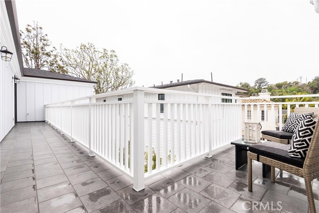 577 31st Street, Manhattan Beach, California 90266, 5 Bedrooms Bedrooms, ,5 BathroomsBathrooms,Residential,Sold,31st,SB20093030