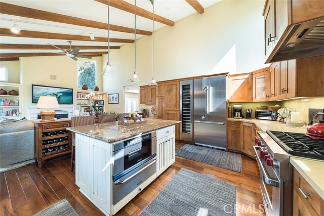 117 Prospect Avenue, Redondo Beach, California 90277, 4 Bedrooms Bedrooms, ,2 BathroomsBathrooms,Residential,Sold,Prospect,SB19013602