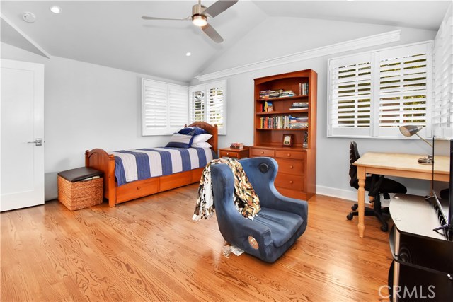 32 Harbor Sight Drive, Rolling Hills Estates, California 90274, 6 Bedrooms Bedrooms, ,2 BathroomsBathrooms,Residential,Sold,Harbor Sight,PV20212082