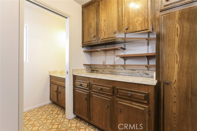 Laundry room storage