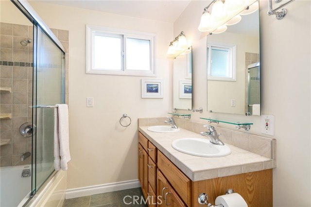 1823 Pullman Lane, Redondo Beach, California 90278, 3 Bedrooms Bedrooms, ,2 BathroomsBathrooms,Residential,Sold,Pullman,SB18234638