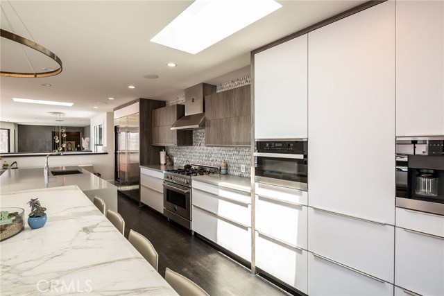 428 32nd Street, Manhattan Beach, California 90266, 4 Bedrooms Bedrooms, ,3 BathroomsBathrooms,Residential,Sold,32nd,SB20046749