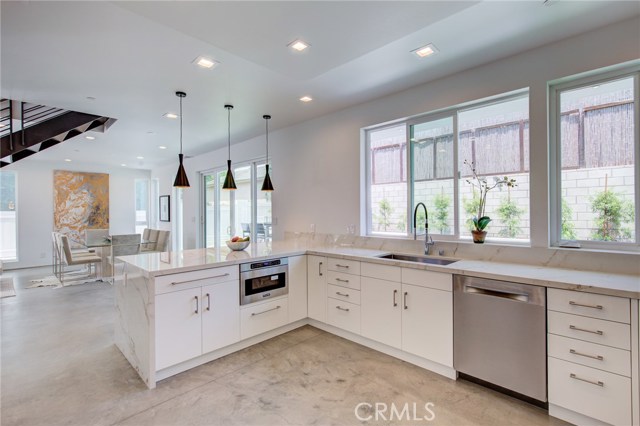 2613 Alvord Lane, Redondo Beach, California 90278, 5 Bedrooms Bedrooms, ,4 BathroomsBathrooms,Residential,Sold,Alvord,PV19190354