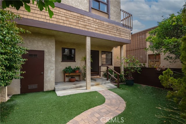 229 30th Street, Manhattan Beach, California 90266, 3 Bedrooms Bedrooms, ,1 BathroomBathrooms,Residential,Sold,30th,SB21138302