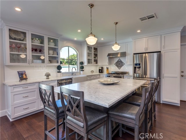 1811 Santa Rena Drive, Rancho Palos Verdes, California 90275, 4 Bedrooms Bedrooms, ,3 BathroomsBathrooms,Residential,Sold,Santa Rena,PV17155978