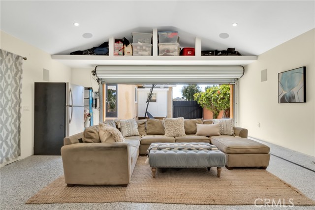 2727 Alvord Lane, Redondo Beach, California 90278, 3 Bedrooms Bedrooms, ,2 BathroomsBathrooms,Residential,Sold,Alvord,SB21067765