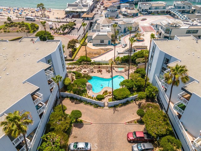640 The Village, Redondo Beach, California 90277, 1 Bedroom Bedrooms, ,1 BathroomBathrooms,Residential,Sold,The Village,CV21150767