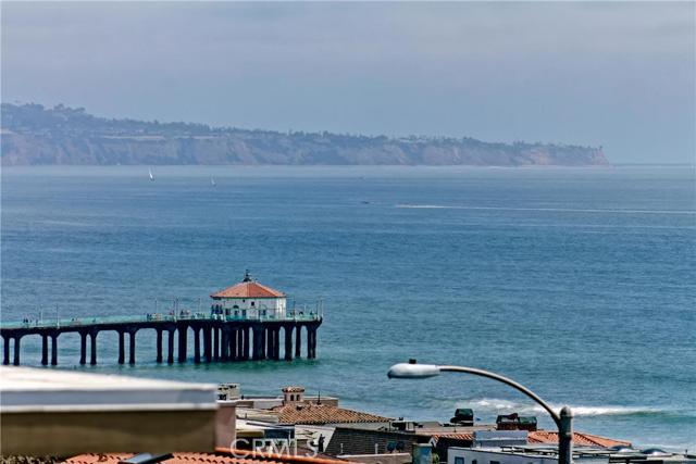 2417 Crest Drive, Manhattan Beach, California 90266, 3 Bedrooms Bedrooms, ,3 BathroomsBathrooms,Residential,Sold,Crest,SB17073042