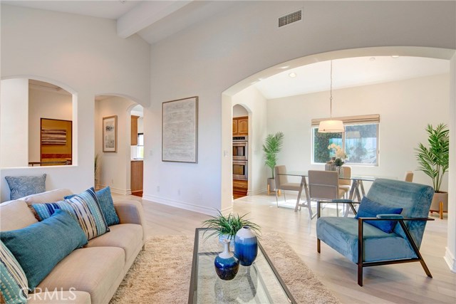 2111 Carnegie Lane, Redondo Beach, California 90278, 3 Bedrooms Bedrooms, ,2 BathroomsBathrooms,Residential,Sold,Carnegie,SB18198001