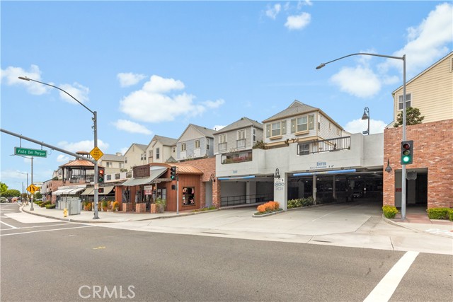 1800 Pacific Coast, Redondo Beach, California 90277, 3 Bedrooms Bedrooms, ,1 BathroomBathrooms,Residential,Sold,Pacific Coast,SB21108821