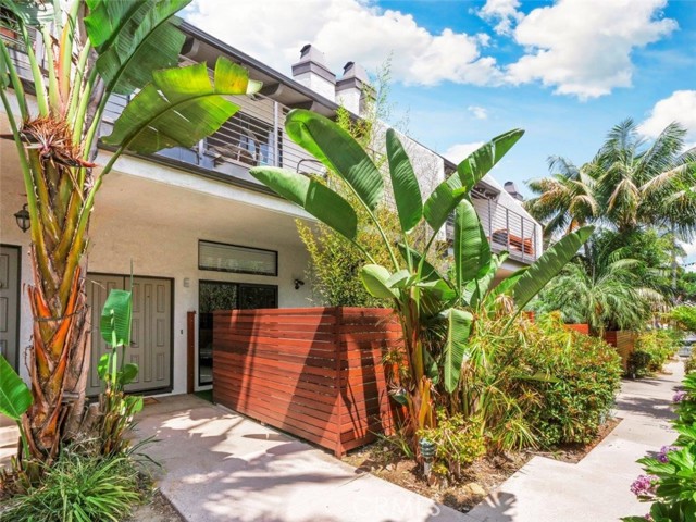 2108 Rockefeller Lane, Redondo Beach, California 90278, 2 Bedrooms Bedrooms, ,2 BathroomsBathrooms,Residential,Sold,Rockefeller,PV21128723