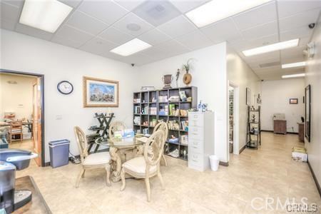 Holt, 91761, ,Commercial,For Sale,Holt,101,CV20220891