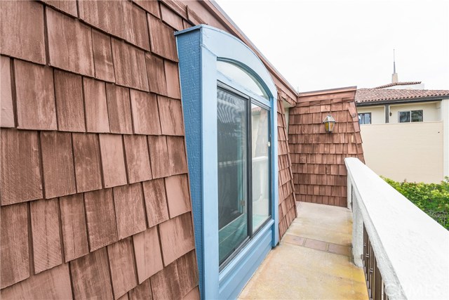 2337 Palos Verdes Drive, Palos Verdes Estates, California 90274, 2 Bedrooms Bedrooms, ,2 BathroomsBathrooms,Residential,Sold,Palos Verdes,SB17058095