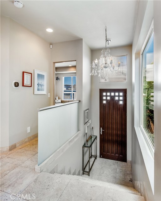 228 33rd Street, Manhattan Beach, California 90266, 3 Bedrooms Bedrooms, ,1 BathroomBathrooms,Residential,Sold,33rd,SB19198538