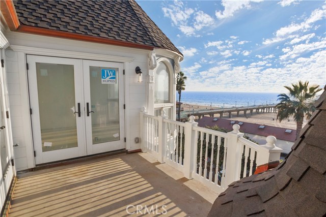 1144 The Strand, Manhattan Beach, California 90266, 3 Bedrooms Bedrooms, ,2 BathroomsBathrooms,Residential,Sold,The Strand,SB20244784