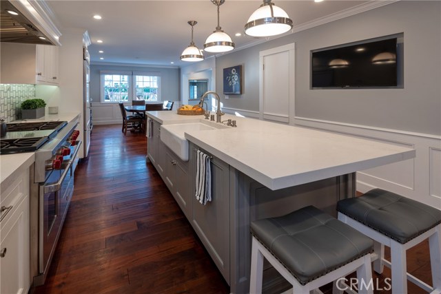 3012 Poinsettia Avenue, Manhattan Beach, California 90266, 4 Bedrooms Bedrooms, ,2 BathroomsBathrooms,Residential,Sold,Poinsettia,SB20042447