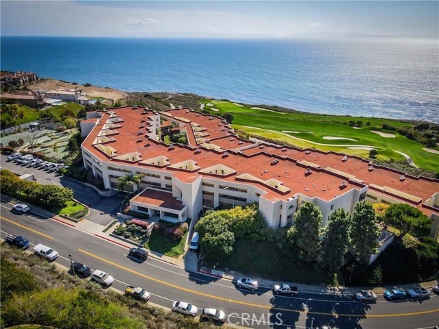 3200 La Rotonda Drive, Rancho Palos Verdes, California 90275, 3 Bedrooms Bedrooms, ,2 BathroomsBathrooms,Residential,Sold,La Rotonda,OC21046603