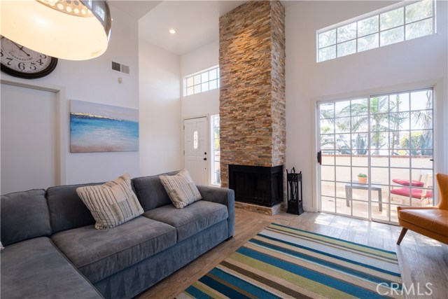 2301 Mathews Avenue, Redondo Beach, California 90278, 3 Bedrooms Bedrooms, ,2 BathroomsBathrooms,Residential,Sold,Mathews,RS20178676