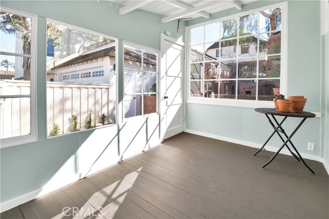 559 Avenue A, Redondo Beach, California 90277, 4 Bedrooms Bedrooms, ,2 BathroomsBathrooms,Residential,Sold,Avenue A,PV21028743