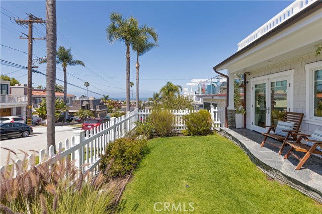 663 longfellow Avenue, Hermosa Beach, California 90254, 3 Bedrooms Bedrooms, ,2 BathroomsBathrooms,Residential,Sold,longfellow,SB20095415