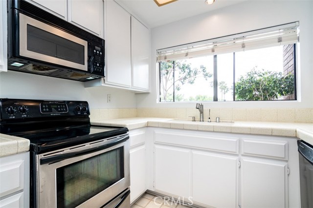 2322 Palos Verdes Drive, Palos Verdes Estates, California 90274, 2 Bedrooms Bedrooms, ,Residential,Sold,Palos Verdes,PV18187969