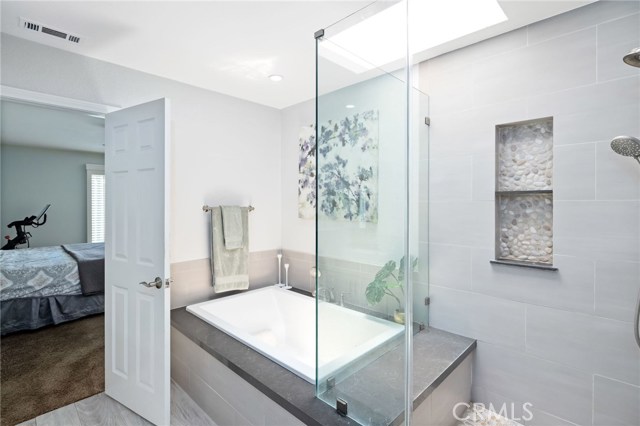 2013 Speyer Lane, Redondo Beach, California 90278, 4 Bedrooms Bedrooms, ,2 BathroomsBathrooms,Residential,Sold,Speyer,SB20168203