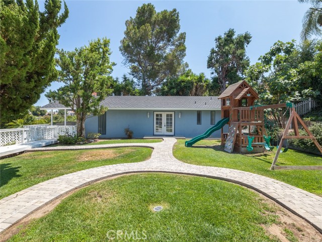 45 Hitching Post Drive, Rolling Hills Estates, California 90274, 4 Bedrooms Bedrooms, ,2 BathroomsBathrooms,Residential,Sold,Hitching Post,SB21155813