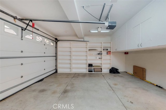 2-Car Garage