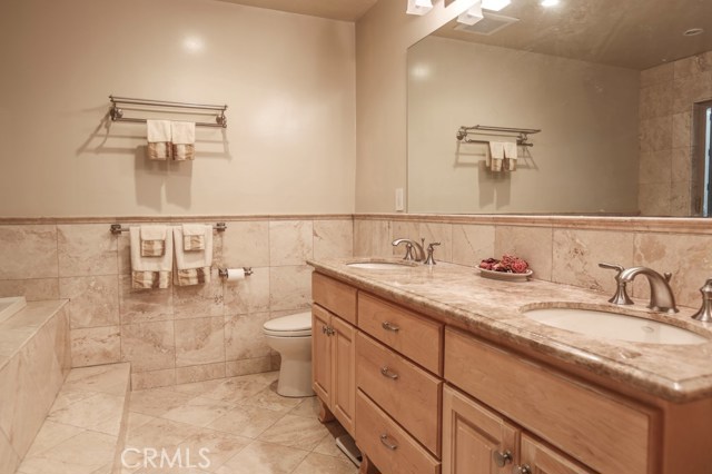 2533 Via Sanchez, Palos Verdes Estates, California 90274, 5 Bedrooms Bedrooms, ,3 BathroomsBathrooms,Residential,Sold,Via Sanchez,WS17182141