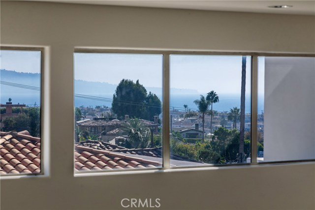 720 Manhattan Beach Boulevard, Manhattan Beach, California 90266, 2 Bedrooms Bedrooms, ,2 BathroomsBathrooms,Residential,Sold,Manhattan Beach,SB20242786