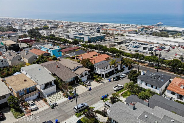 524 14th Street, Manhattan Beach, California 90266, 4 Bedrooms Bedrooms, ,3 BathroomsBathrooms,Residential,Sold,14th,SB19119459