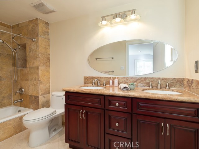 2034 Crestwood Street, Rancho Palos Verdes, California 90275, 4 Bedrooms Bedrooms, ,2 BathroomsBathrooms,Residential,Sold,Crestwood,PV18041500