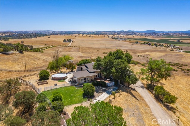 Detail Gallery Image 1 of 1 For 1125 Penman Springs Rd, Paso Robles,  CA 93446 - 4 Beds | 4/2 Baths