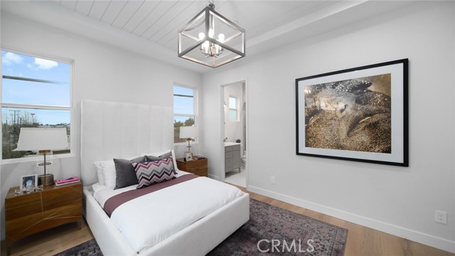 2010 Aviation Way, Redondo Beach, California 90278, 5 Bedrooms Bedrooms, ,5 BathroomsBathrooms,Residential,Sold,Aviation,PV21055057