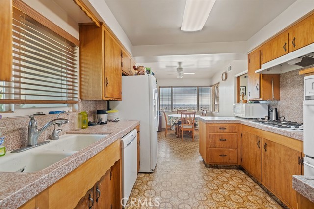 2050 Suana Drive, Rancho Palos Verdes, California 90275, 3 Bedrooms Bedrooms, ,2 BathroomsBathrooms,Residential,Sold,Suana,PW21144853