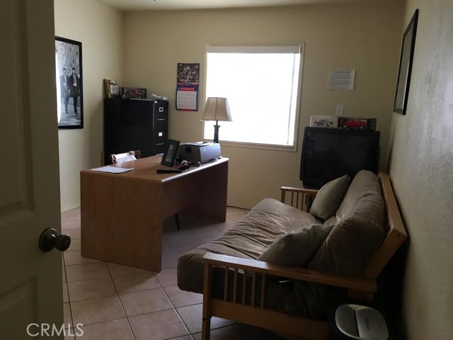 Adobe, 92277, ,For Sale,Adobe,JT20169306