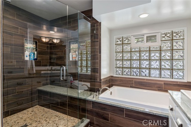 11 Cerrito Place, Rolling Hills Estates, California 90274, 3 Bedrooms Bedrooms, ,2 BathroomsBathrooms,Residential,Sold,Cerrito,SB21054660