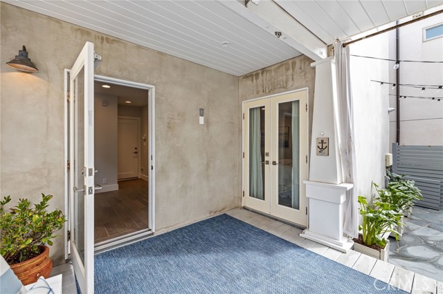 817 Valley Drive, Manhattan Beach, California 90266, 3 Bedrooms Bedrooms, ,2 BathroomsBathrooms,Residential,Sold,Valley,SB21017853