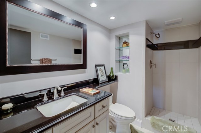 79 Aspen Way, Rolling Hills Estates, California 90274, 2 Bedrooms Bedrooms, ,2 BathroomsBathrooms,Residential,Sold,Aspen,SB18216474