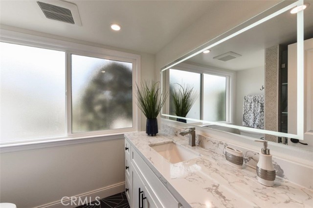 28820 Indian Valley Road, Palos Verdes Peninsula, California 90275, 4 Bedrooms Bedrooms, ,3 BathroomsBathrooms,Residential,Sold,Indian Valley,WS21048974