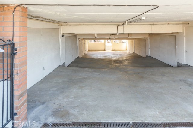 1140 Manhattan Beach Boulevard, Manhattan Beach, California 90266, 2 Bedrooms Bedrooms, ,3 BathroomsBathrooms,Residential,Sold,Manhattan Beach,SB17069886