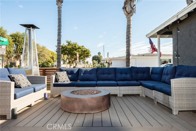 2314 Robinson Street, Redondo Beach, California 90278, 4 Bedrooms Bedrooms, ,3 BathroomsBathrooms,Residential,Sold,Robinson,SB20254263