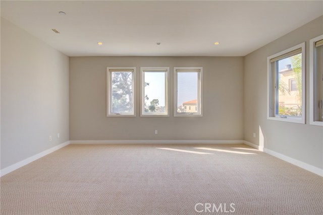 931 1st Street, Hermosa Beach, California 90254, 3 Bedrooms Bedrooms, ,2 BathroomsBathrooms,Residential,Sold,1st,SB19229555
