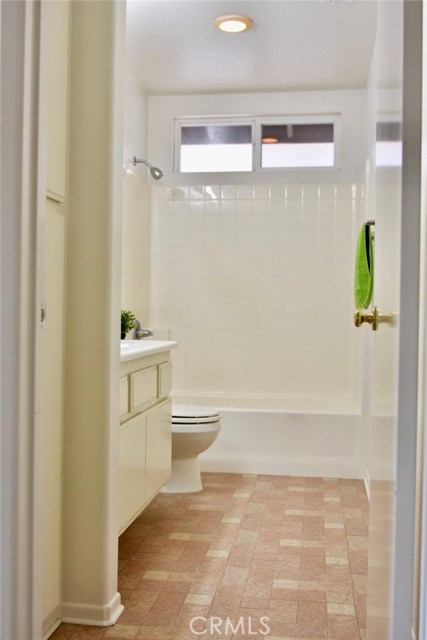3401 Duchess Lane, Long Beach, CA 90815, photo 31