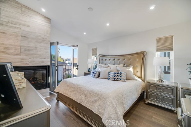 18228 Grevillea Avenue, Redondo Beach, California 90278, 4 Bedrooms Bedrooms, ,2 BathroomsBathrooms,Residential,Sold,Grevillea,SB20254175