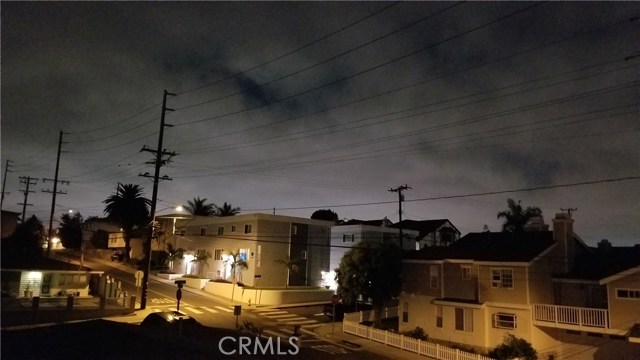 1707 Flagler Lane, Redondo Beach, California 90278, 3 Bedrooms Bedrooms, ,1 BathroomBathrooms,Residential,Sold,Flagler,SB20176363